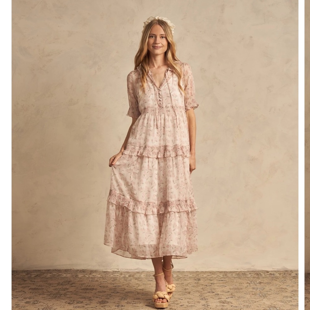 Elegant Pink Midi Dress